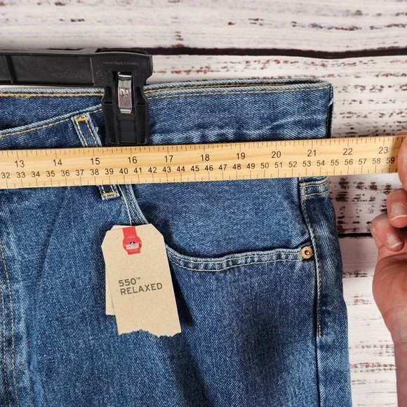 Levis 550 Jeans Mens 44x36 Blue Relaxed Fit Tapered Leg Big & Tall Medium Wash - Picture 6 of 9